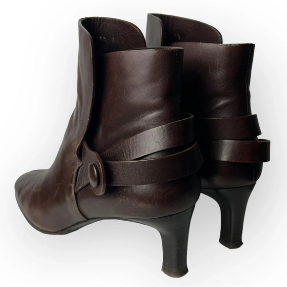 Salvatore Ferragamo Thio Ankle Booties in Chocolate Brown Leather 8.5 - Picture 7 of 16